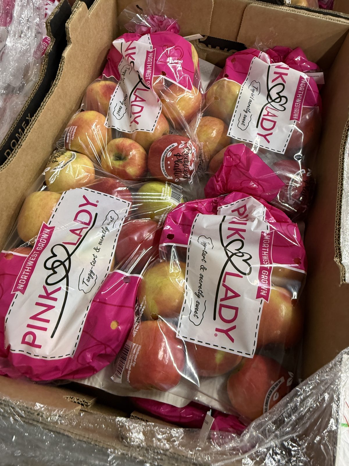 MAK Pink Lady Apples